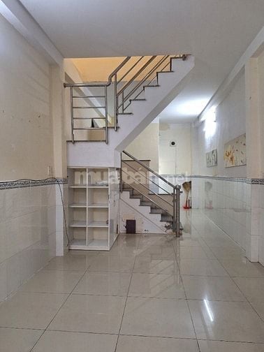 🏠🏠 CHO THUÊ NHÀ HẺM BG ĐƯỜNG NGUYỄN VĂN CỪ, Q1 - Diện tích : 3 x 12m