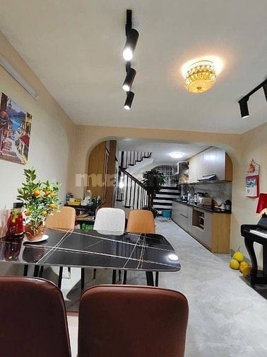 Nhà Đẹp Gần Đường Ô TÔ Trương Định, 48/52m, 5 tầng, mt 3.6m, 8.8 tỷ