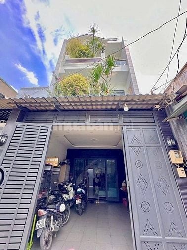 Nhà 3Tầng Lý Thường Kiệt Q11, 79m², Hẻm Ô Tô, Sổ Riêng, Giá 2.2 Tỷ