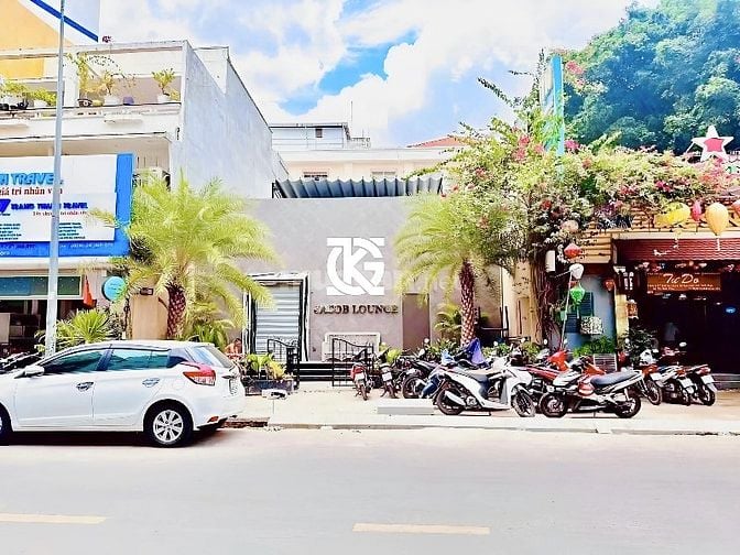 ❇️❇️ Cho Thuê Nhà Mặt Tiền: 195 Cô Bắc - Quận 1 - 10.5x23m, Cấp 4