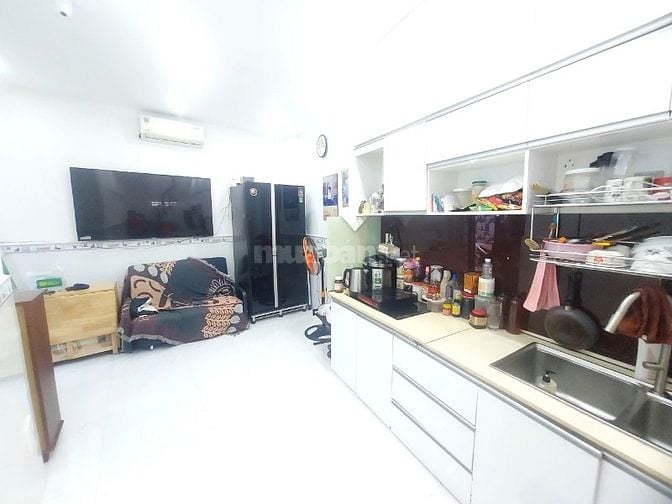 Bán nhà đường Duy Tân, phường 15, Quận Phú Nhuận, góc 2 mặt tiền