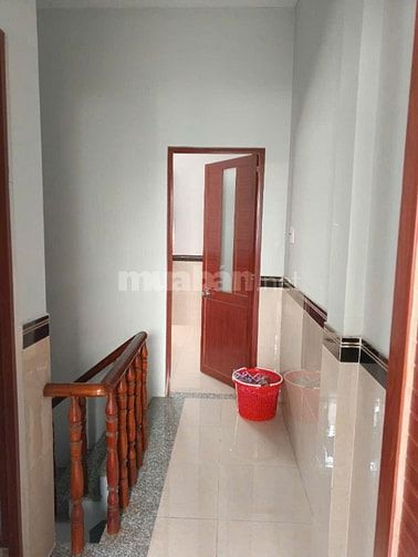 Nhà phố liền kề 1 trệt 1 lầu, 2 phòng ngủ, 2 phòng vệ sinh