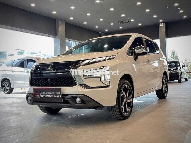 Mitsubishi Xpander 2023 Premium - Trắng- 24.000km