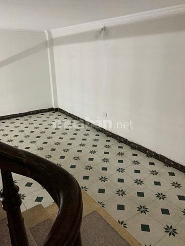 Cho thuê nhà số 43 ngõ 461 Trần Khát Chân, quận Hai Bà Trưng