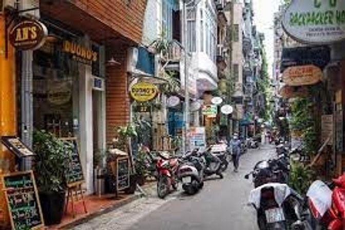 Bán nhà phố Thái Thịnh1: DT 55M2, ngõ Thông, Cách ÔTô 15m, Gía 10.4 Tỷ