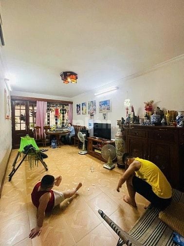 Tập thể chung cư tầng thấp Lò Đúc. Hai Bà Trưng. Hà Nội. Thoáng sáng d