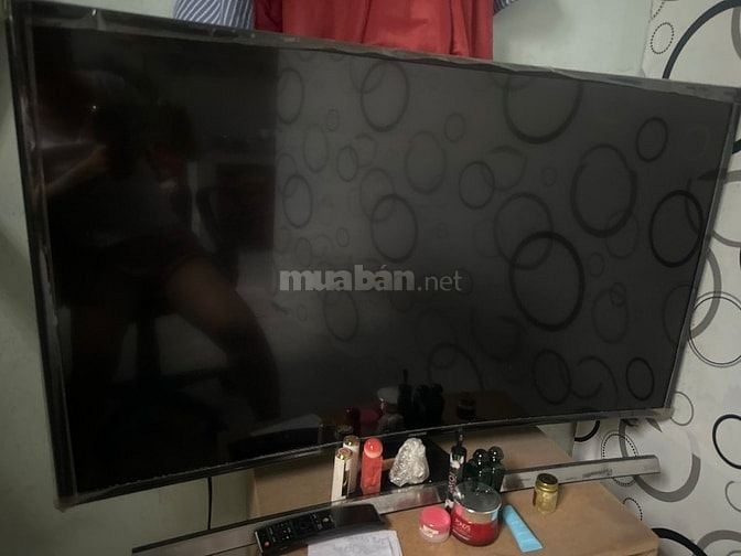 Mình phải chuyển đi xa nên cần bán lại Smart Tivi Samsung
