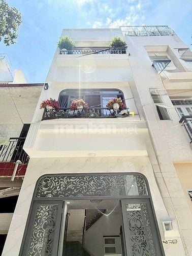 Cô Mai bị giật hụi bán gấp nhà hẻm xe hơi 2tỷ890- Hồng Bàng,P12,Quận5
