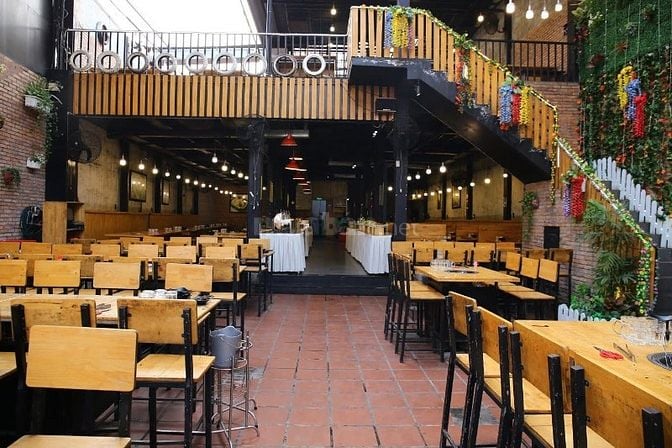 Sang nhượng quán ăn 1000m2 mặt tiền Phan Huy Ích - Gò Vấp