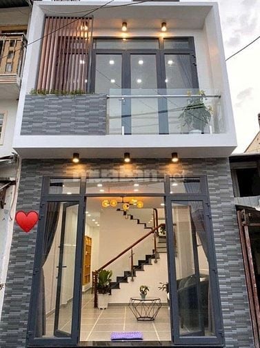 Ngộp bán căn nhà Bình Chánh , 103m2 , 960 triệu