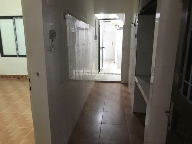 Chính chủ cho thuê căn hộ tập thể tầng 2 khu Thành Công – Ba Đình – Hà