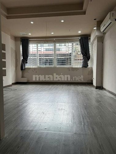 Cho thuê Văn Phòng 50m2 Toà Nhà 124 Lac Trung HBT - HN