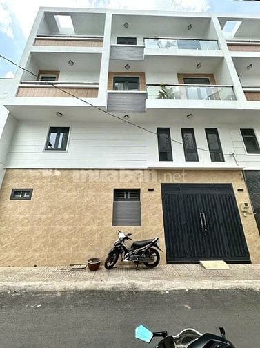 Dòng tiền 1,2 tỷ/năm. 8x12m. 4 tầng đường Thành Thái, Q10
