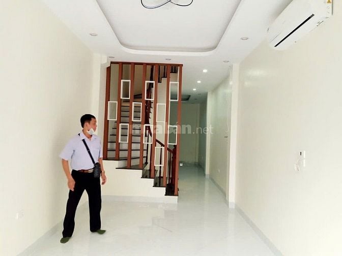 Bán nhà Ba La - Hà Đông ,DT 44m, 5 tầng mới koog