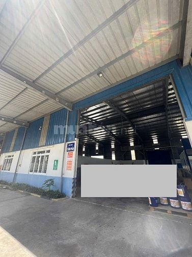 Bán kho xưởng KCN Hải Sơn , Đức Hòa, Long An ,đất: 3.700m2, X: 2.600m2