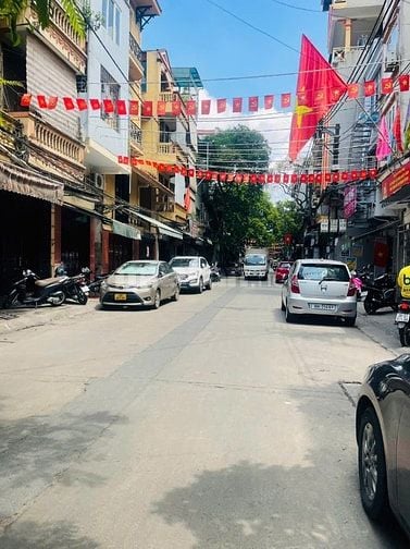 Siêu rẻ!! mua 1 được 2 nhà riêng 4 tầng, 4PN, 3WC, full nội thất tại C