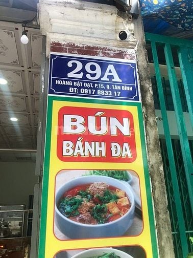 Cho thuê nhà nguyên căn mặt tiền đường Hoàng Bật Đạt