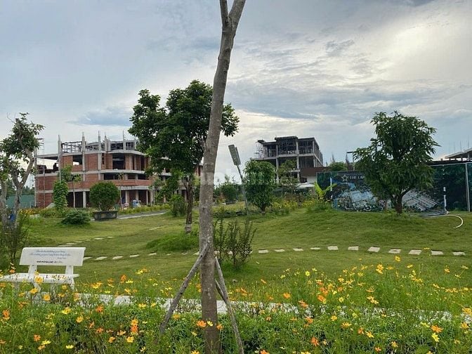 BÁN NHÀ PHỐ TRONG KDC 4HA – ĐƯỜNG HOÀNG PHAN THÁI, GẦN NGUYỄN VĂN LINH