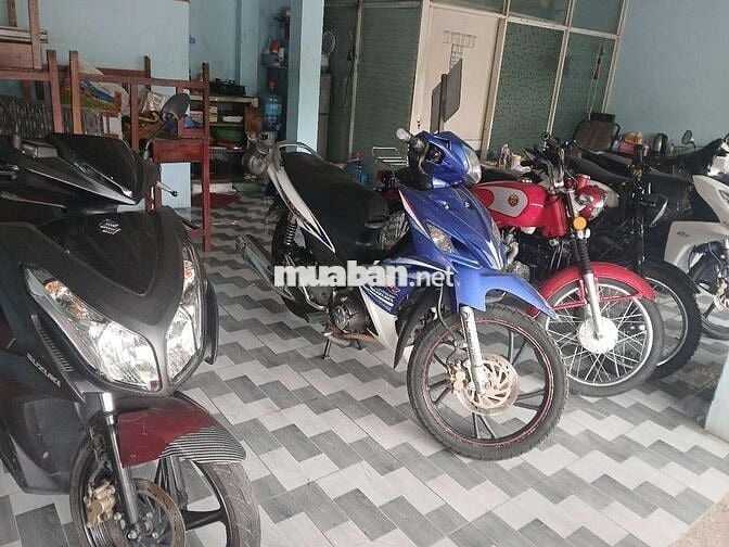 Bán hết 12 chiếc xe