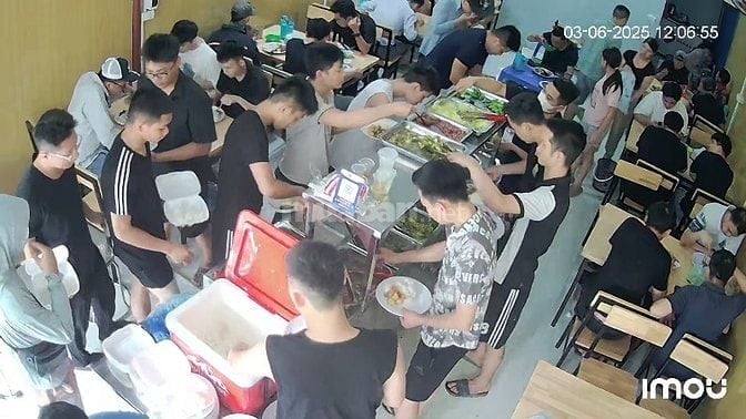 Sang nhượng quán cơm Yên Xá- kinh doanh ổn định