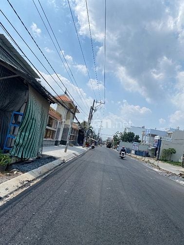 Cần bán gấp đất mặt tiền Lê văn lương Nhơn Đức nhà bè