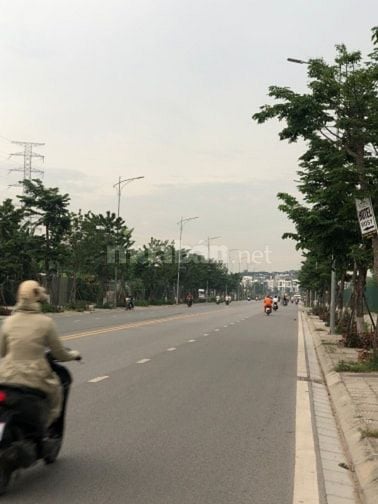 Cho thuê đất kinh doanh lâu dài