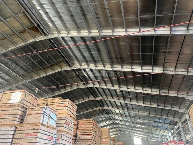 Cho thuê kho hàng DT: 1.200m2 – 2.200m2 tại Bình Tân , gần Quốc Lộ 1A 