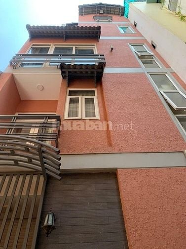 Cho thuê nhà Lý Chính Thắng, quận 3, 5x8m, 4 lầu, 15,5tr/tháng