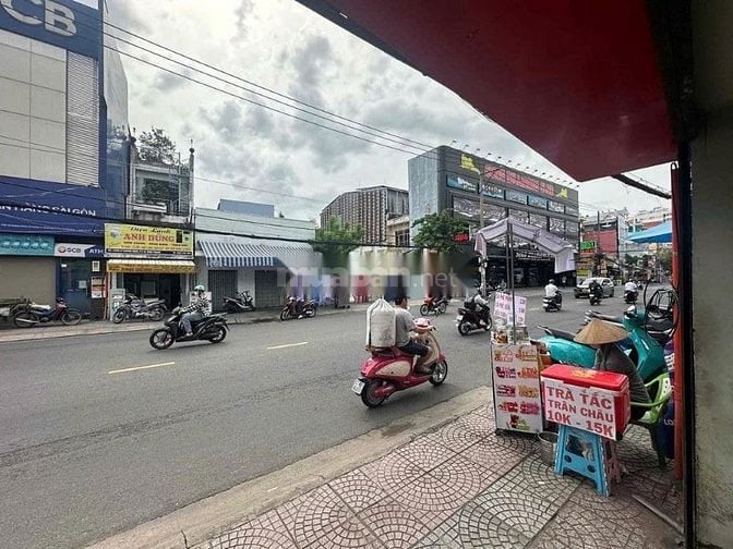 Cho thuê gấp NC nhà Mặt Tiền Lê Quang Định,P11,Bình Thạnh 