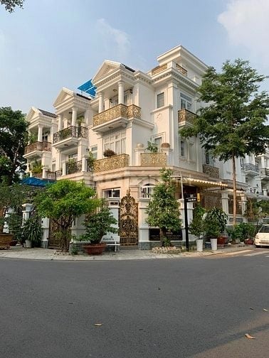Biệt thự góc cityland garden hills, dt 8x20m, Hầm + 4 tầng