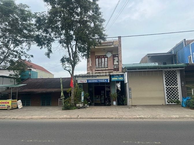 Bán gấp nhà , đất 10,8tỷ có thương lượng, 235m2 tại Nguyễn Văn Cừ, Lộc