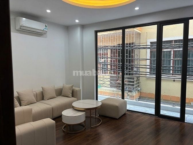 Bán nhà 6 tầng thang máy MT 5.5 m mới 100% số 118 ngõ 296 Minh Khai