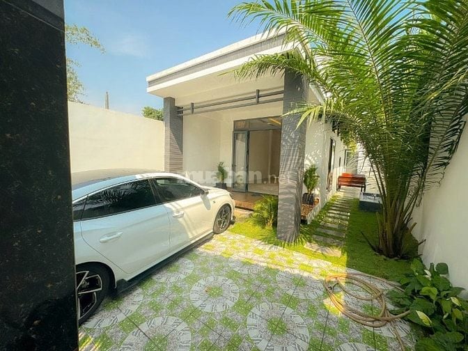 Chính chủ bán nhà mặt đường DDT2-3-1 lộ giới 10m giá có TL