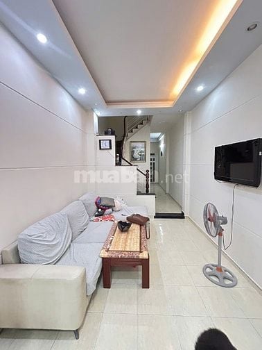Cho thuê nhà riêng chính chủ 110m2, 1 trệt, 1 lầu, Lê Văn Lương,Q7