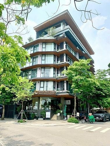 SIÊU HOT. Cho thuê mặt bằng kinh doanh phố Hàng Bạc 85mx7T +1 tầng hầm