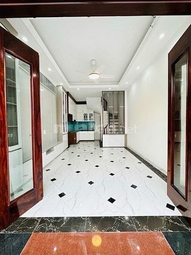 Bắc Từ Liêm Ô Tô Vào Nhà- trước nhà12 mét -Ô Tô Tránh 80m- 5 Tỷ 9