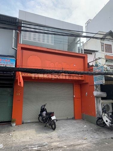 Bán gấp nhà giá rẻ nhất thị trường mặt tiền đường Xóm Chiếu, P16, Q4