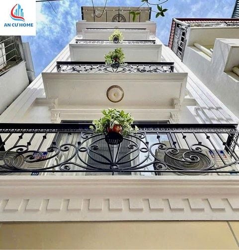 Khương Trung -Thanh Xuân - Ô Tô Đỗ Cổng -  Lô Góc - 39,5 m² - 5 tầng 7