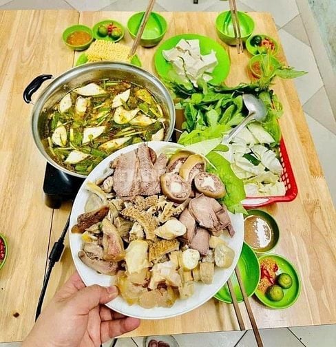 Tuyển phụ bếp không cần kinh nghiệm 