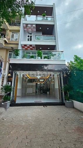 BÁN NHÀ MẶT TIỀN ĐƯỜNG 24M KHU SẦM UẤT TIỆN KINH DOANH