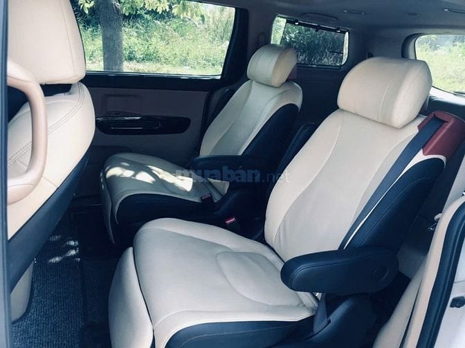 Công ty hàn quốc cần thuê xác xe canival hoặc sedona giá từ 17-27 tr