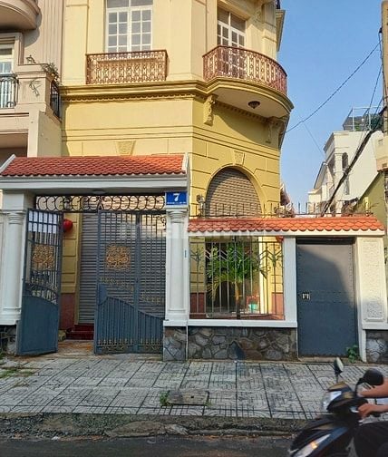 Cho thuê mặt bằng tầng trệt ,tầng lửng MT số 7 Phan bội châu P2-BT-28T