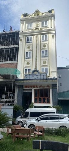 Bán khách sạn view Vịnh Hạ Long 29 phòng