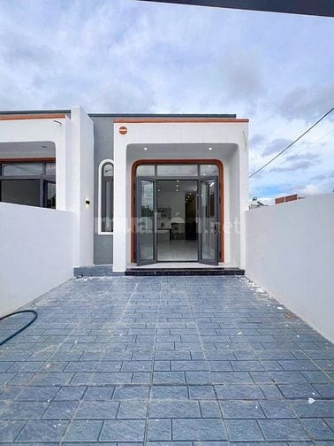 CHỈ HƠN 1 TỶ THÔI CÓ NGAY CĂN NHÀ MỚI XÂY SỔ RIÊNGTHỔ CƯ