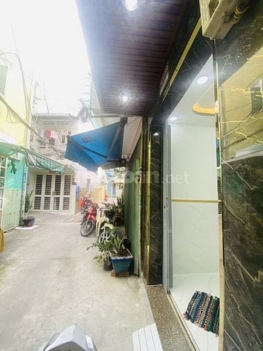 Nhà mới ở ngay Hậu Giang-Q6 gần chợ phú lâm- không lộ giới