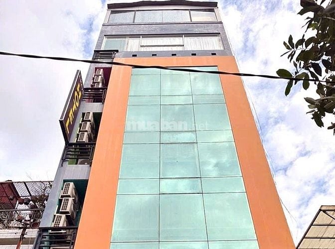 Bán tòa nhà khách sạn Quận 3, 6 tầng, 33 phòng, thu nhập ổn định