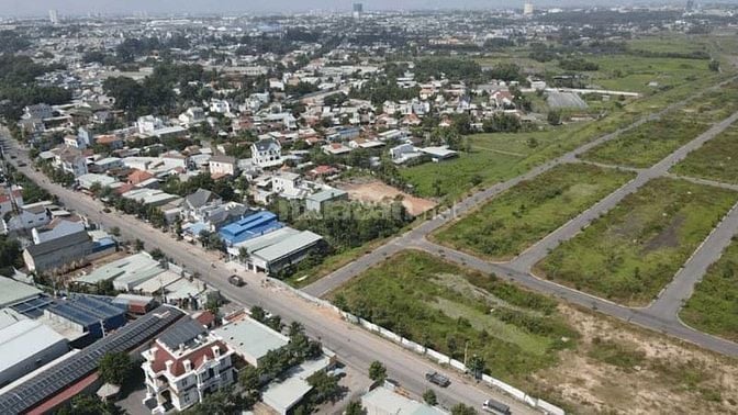📍 Vị trí: Mặt tiền đường VÀNH ĐAI 4 , TT Bến Lức, Long An