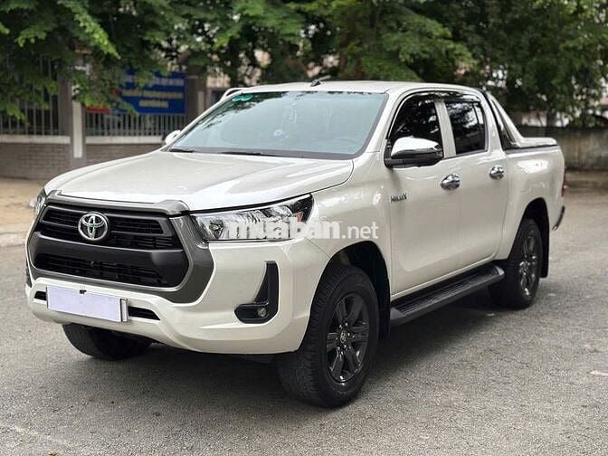SIÊU CỌP TOYOTA HILUX 2021 ZIN A-Z FULL OPTION