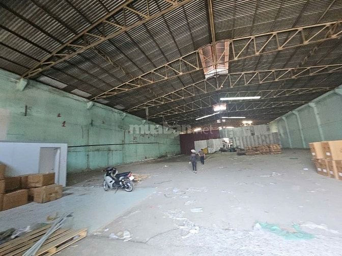 Cho thuê nhà xưởng 2.000m2,Tỉnh Lộ 10, Bình Tân, giá : 110 triệu/tháng
