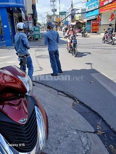 Bán nhà 2 mặt tiền đường Trần Văn Mười hóc môn TP HCM 